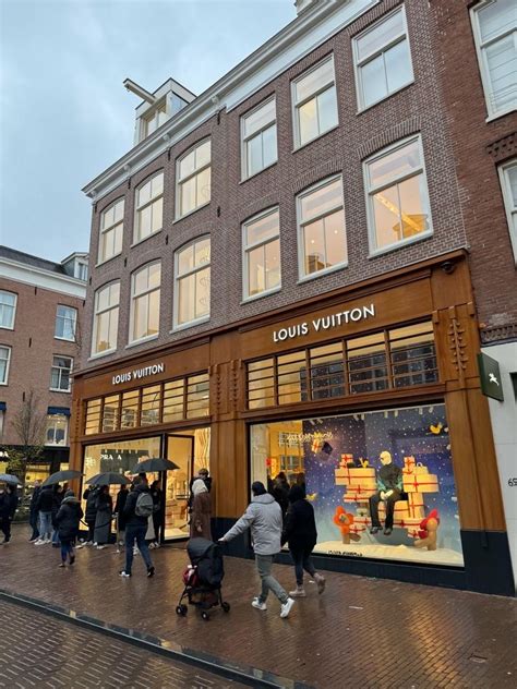 louis vuitton p c hooftstraat|Louis Vuitton hooftstraat.